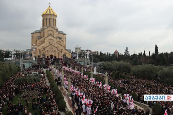 საქართველო 142-ე პატრიარქს ირჩევს — სამების ტაძარში 1200 დელეგატი შეიკრიბება