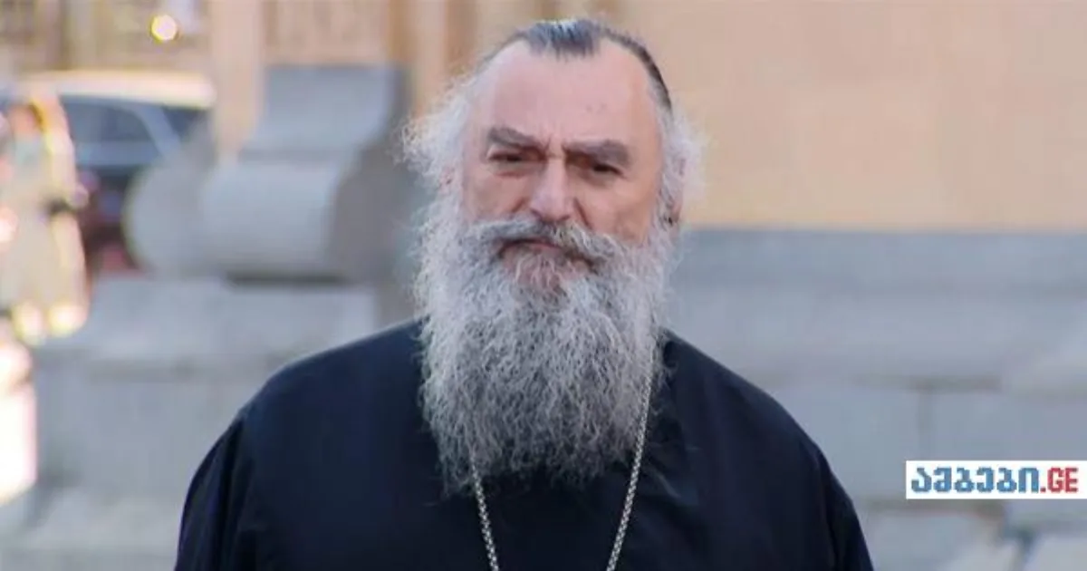 მეუფე ნიკოლოზი სინოდს ილია II-ის წმინდანად შერაცხვის გადადების წინააღმდეგ მოუწოდებს