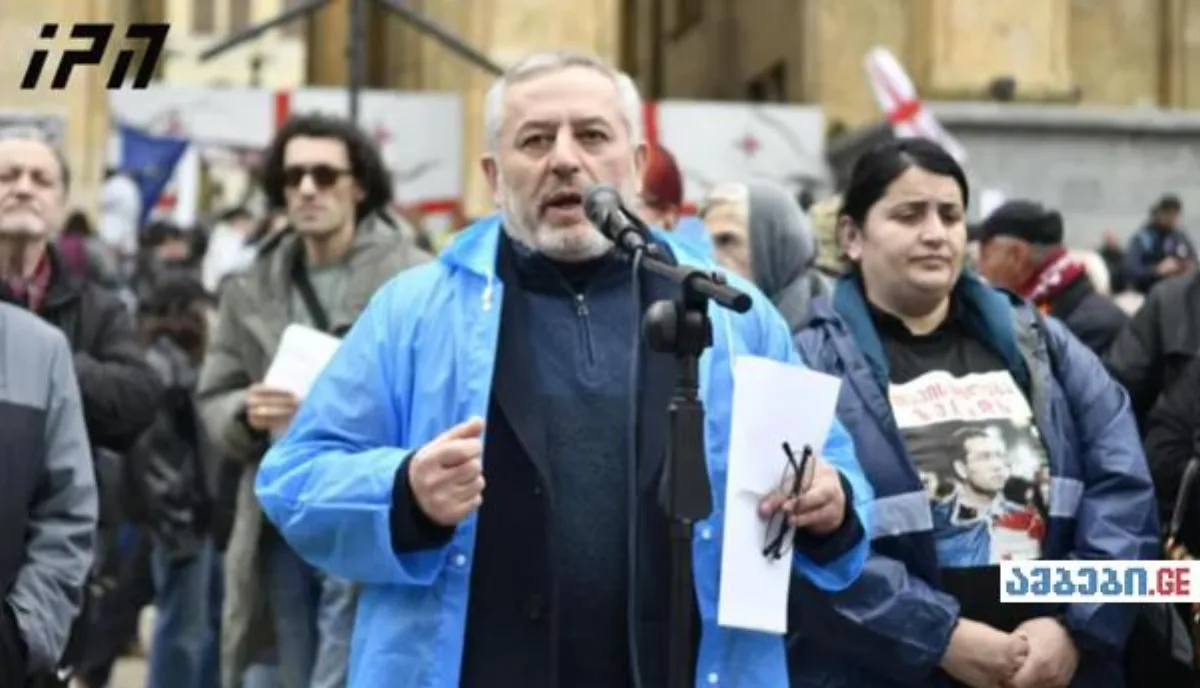„ახალი პატრიარქი ჯერ არ არის ის ავტორიტეტი, რომლის თხოვნამაც შეიძლება შედეგი გამოიღოს” — ზვიად ცეცხლაძის მამა
