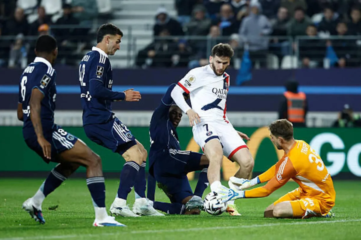 ხვიჩა კვარაცხელია 58 წუთი ითამაშა — PSG ლიგა 1-ის 34-ე ტურში 1:2-ით დამარცხდა