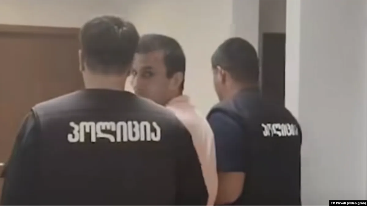 გორის ინციდენტი: პოლიციის მიერ სავარაუდოდ დაწყვეტილ პაპუნა ლოჩულაშვილს თავად დაუბრალეს პოლიციელის შეურაცხყოფა