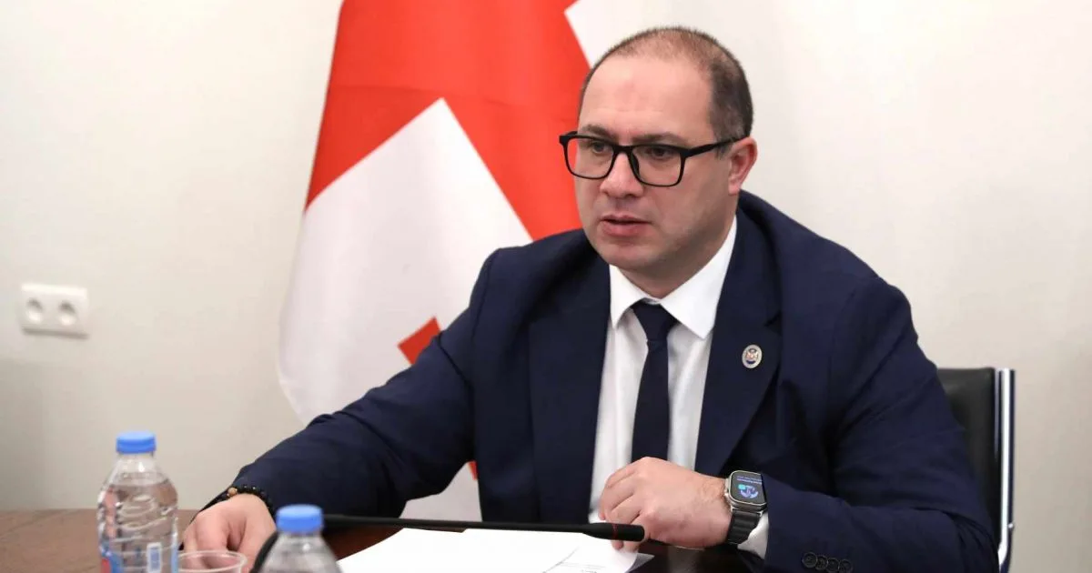 სექტემბრიდან I, VII და X კლასის მოსწავლეებს ახალი სახელმძღვანელოები ელოდებათ