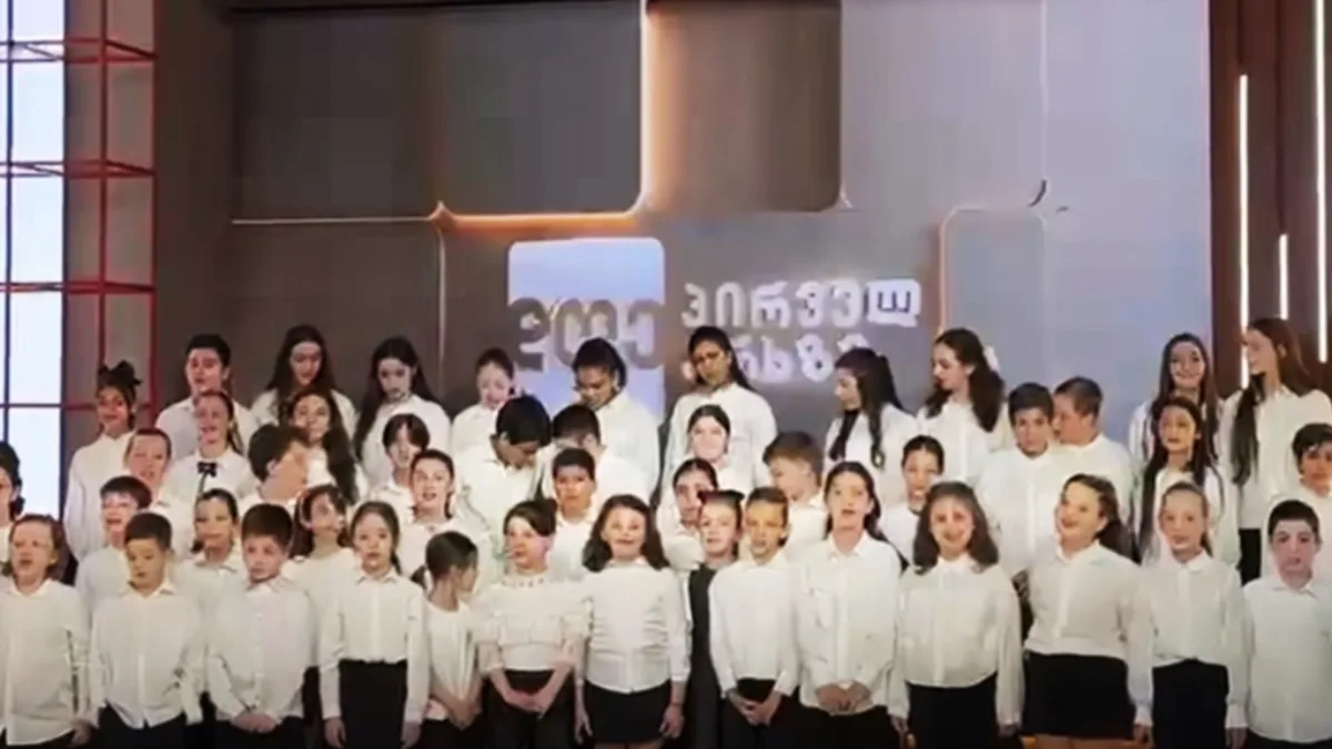 10 წლის ანკა საზოგადოებრივი მაუწყებლის პირდაპირ ეთერში ჩაეცა — „ყველაზე მეტად რომ სჭირდებოდა, არავინ მიეხმარა"
