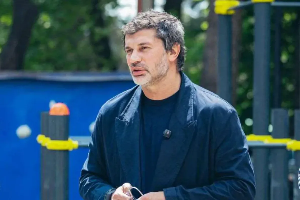 კახა კალაძე პოლიციელთა კადრებს ეხმიანება: „ეს ფაქტი კრიტიკას ვერ უძლებს” — „ტვ პირველი” კი „გრძნობების პროვოცირებაში” ადანაშაულა