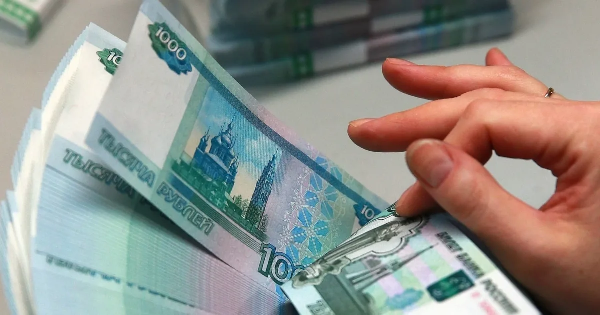 Bloomberg: რუსეთმა, შესაძლოა, თავდაცვის ხარჯები გაზარდოს 4-5 ტრილიონი რუბლით