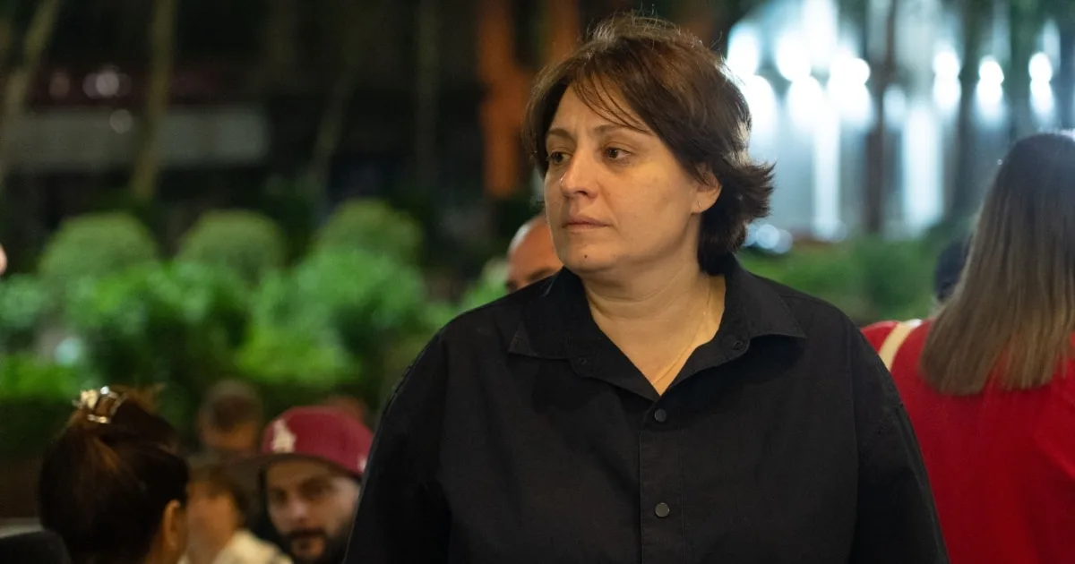 ელენე ხოშტარია აცხადებს, რომ კლინიკაში გადაყვანას თავად არ მოითხოვს - პასუხისმგებლობის აღებისკენ პენიტენციურს მოუწოდებს