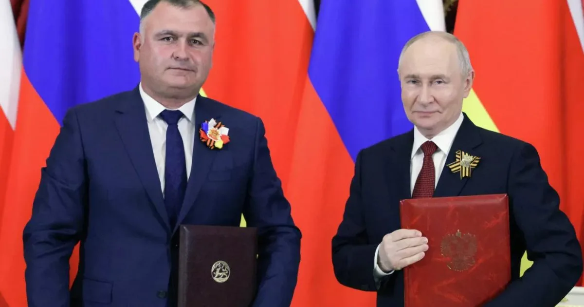 გაგლოევი მარიონეტი ლიდერის პოზიციიდან პუტინის მრჩევლის პოსტზე გადაინაცვლებს