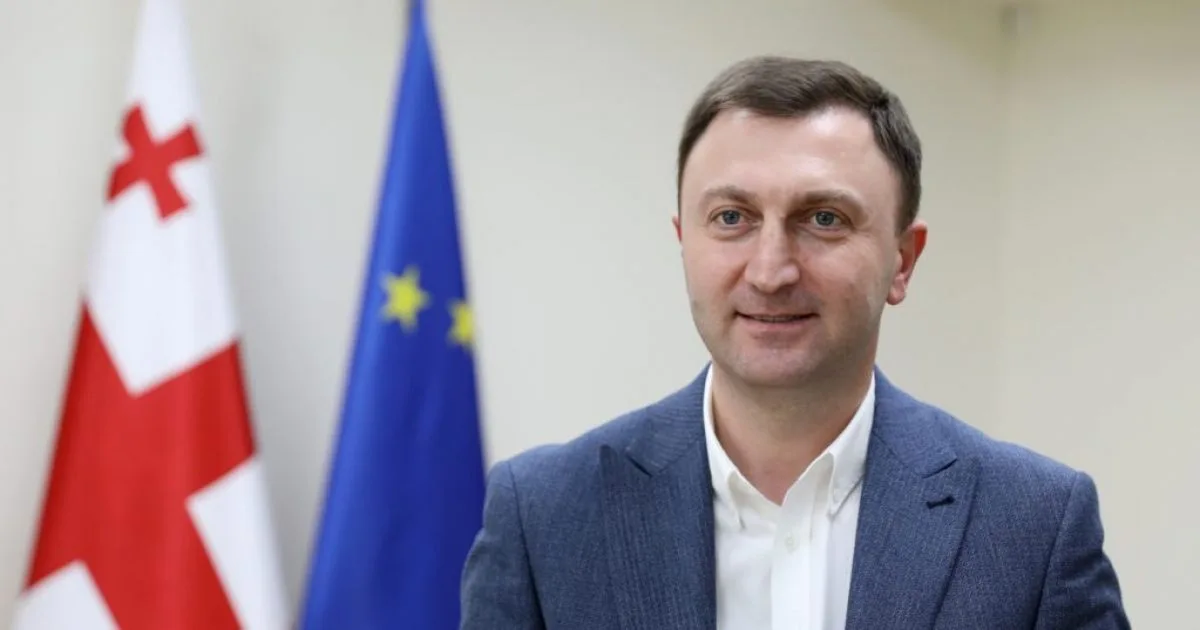 ფსიქოტროპულებით უკანონო ვაჭრობის საქმეზე ყოფილი ჯანდაცვის მინისტრის მოადგილე დააკავეს