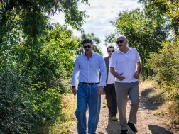 „ნაციონალურ მოძრაობას“ პოლიტიკურ პარტიასაც ვერ ვუწოდებ – კარგად ვიცით, რომ ყველაფერს წყვეტს ერთი ადამიანი