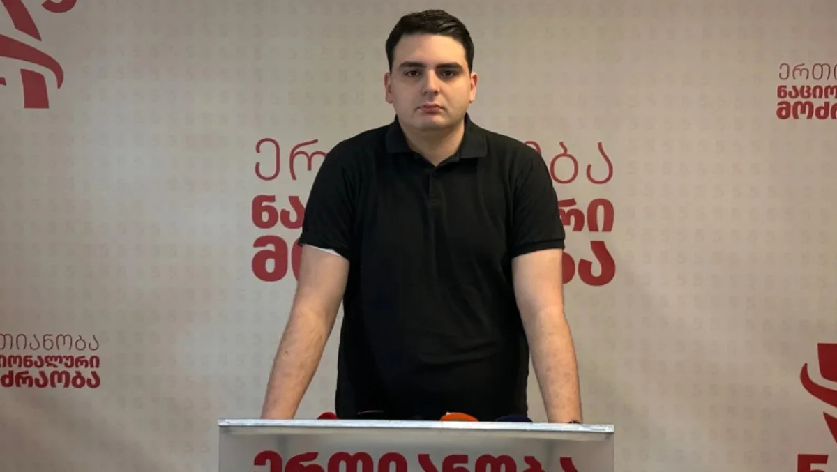 ტყუილად ხარჯავთ ქოცები დროს და რესურსს - თქვენი ჭ კლასის პროპაგანდა მხოლოდ ღიმილსმომგვრელია - ლევან სანიკიძე