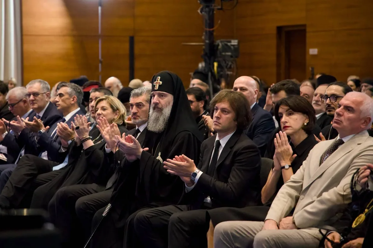 თბილისში საერთაშორისო სიმპოზიუმი „ღმერთი, სამშობლო, ადამიანი“ გაიხსნა